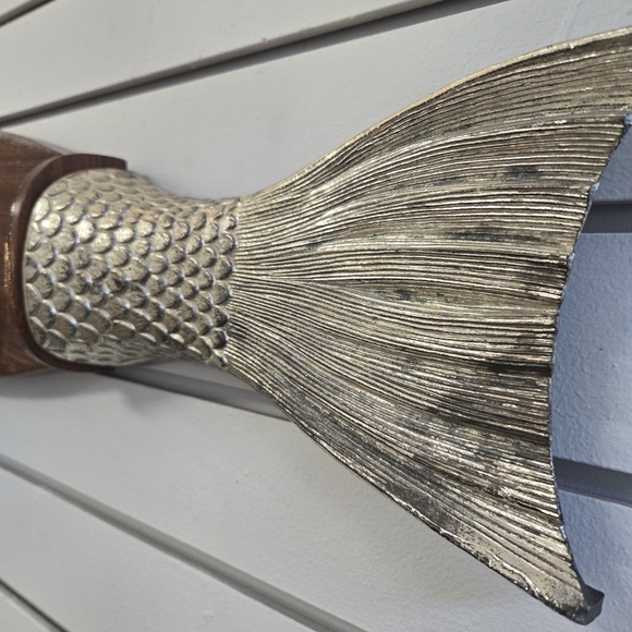 MCM Salmon Cutting Board Pewter Head and Tail, PERHAPS Spanish Orgin - Picture 3 of 7